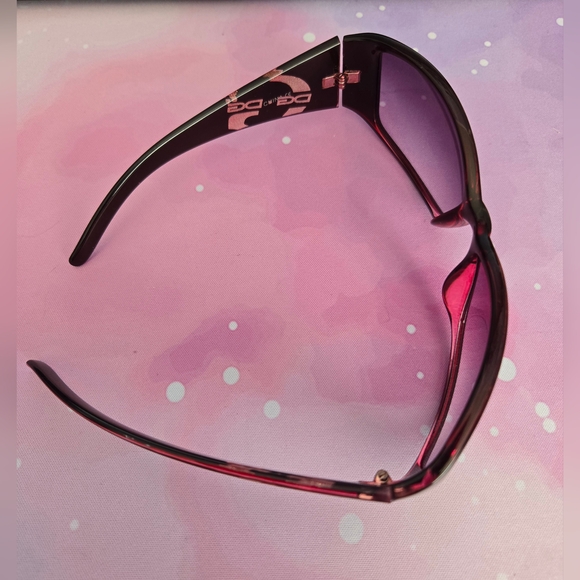 Dolce & Gabbana Sunglasses - Picture 4 of 15